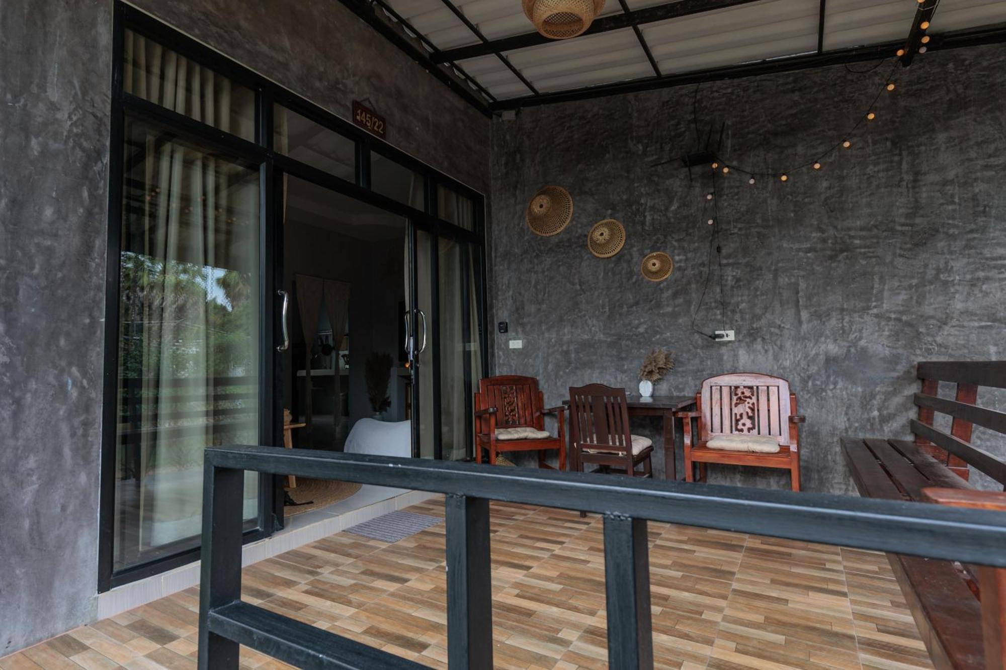 Casa Eden - Thong Sala Center - 2br - 4k Tv - Ac